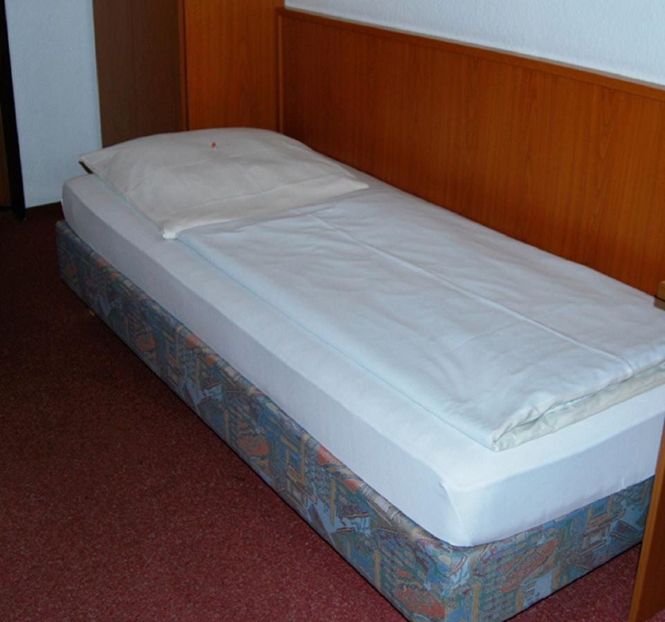 Hotel Neetzer Hof Стая снимка