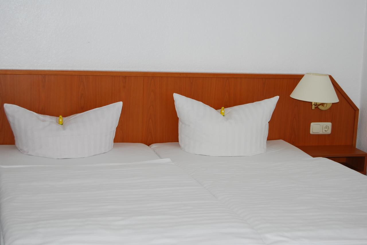 Hotel Neetzer Hof Стая снимка