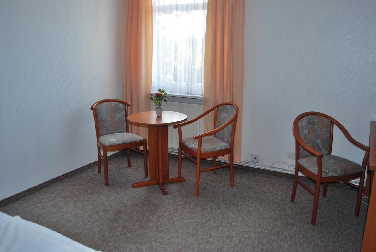 Hotel Neetzer Hof Стая снимка